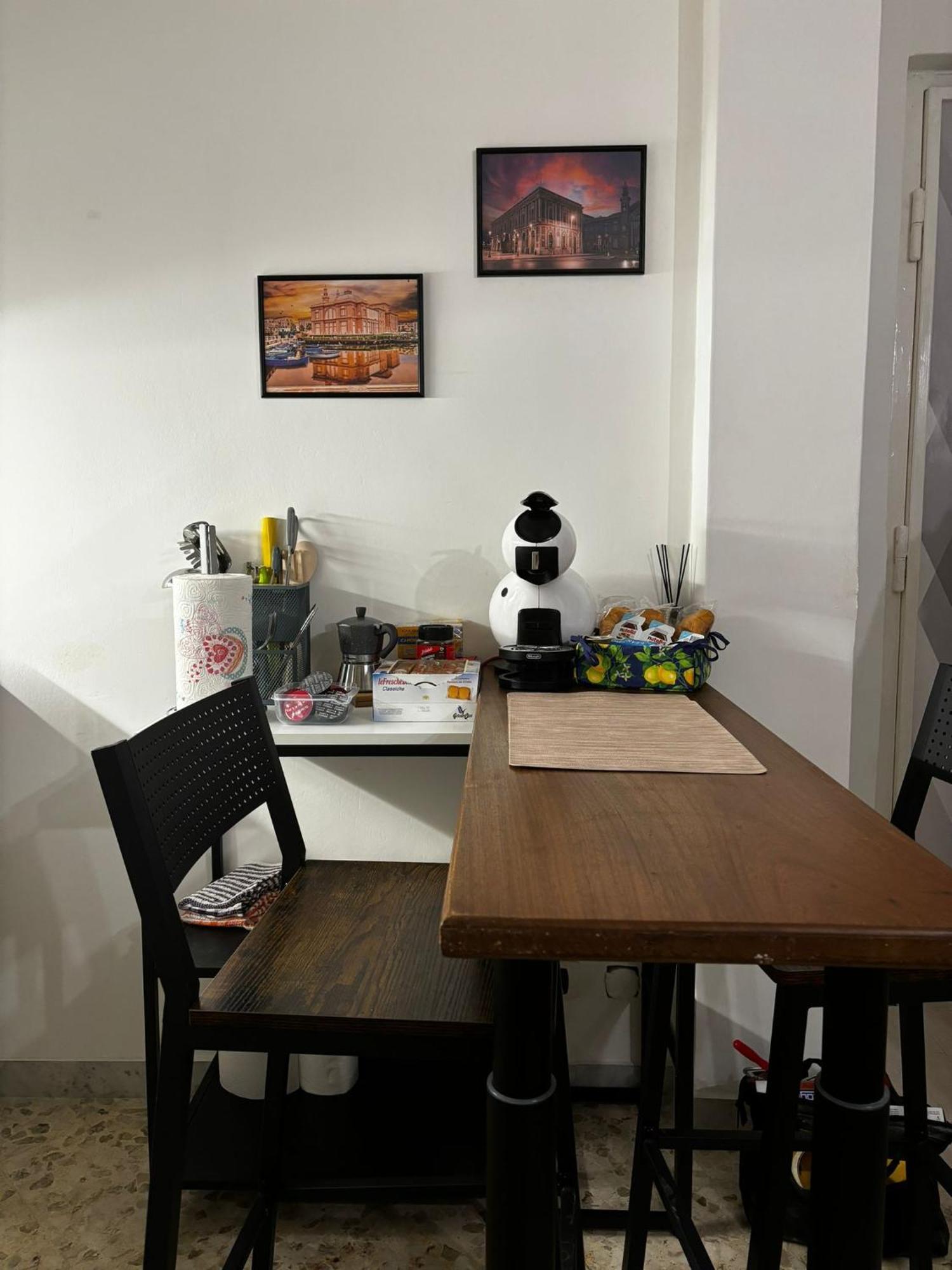 Cavour Housing Appartement Bari